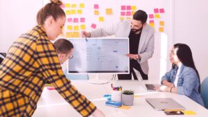 programmatic vs managed b2b paid media roi